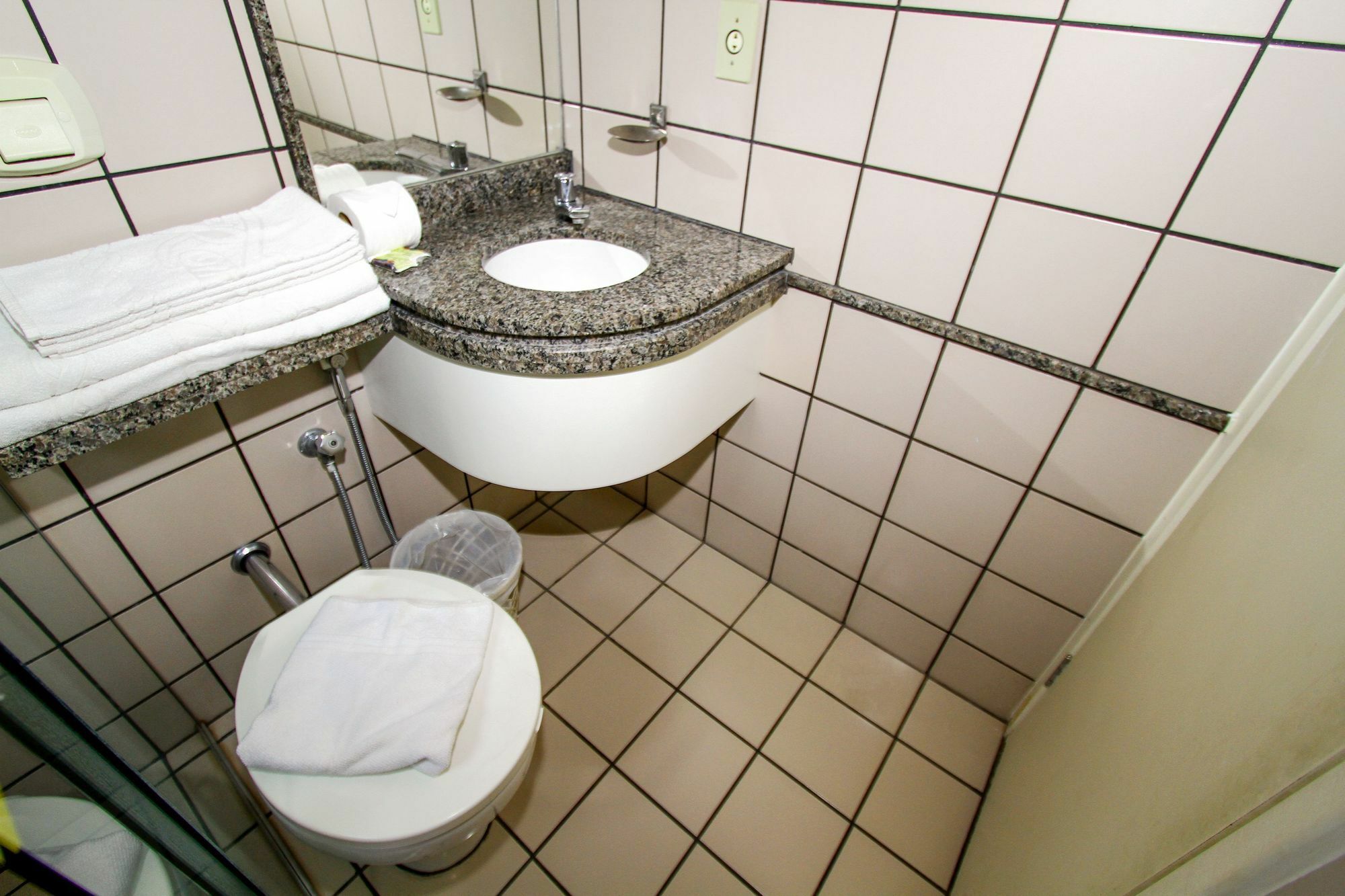 Diroma Fiori Flat Apartment Caldas Novas Bagian luar foto